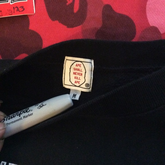 Bape - Picture 3 of 6